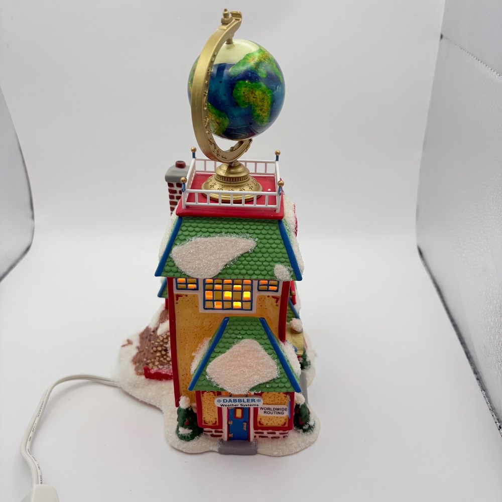 Dept 56 North Pole Series Around the World in 24 Hours Flight Center 56.56790 - Picture 4 of 8